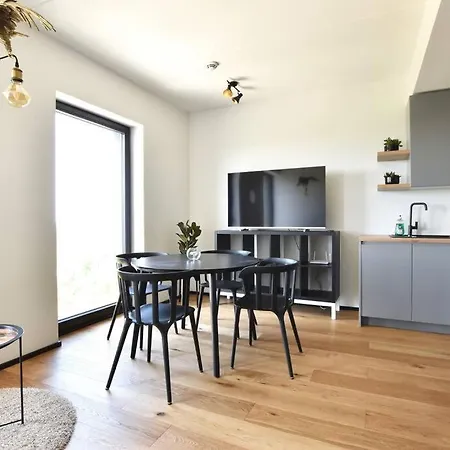 アパート Amazing High-rise 1br With 11th Floor Views *